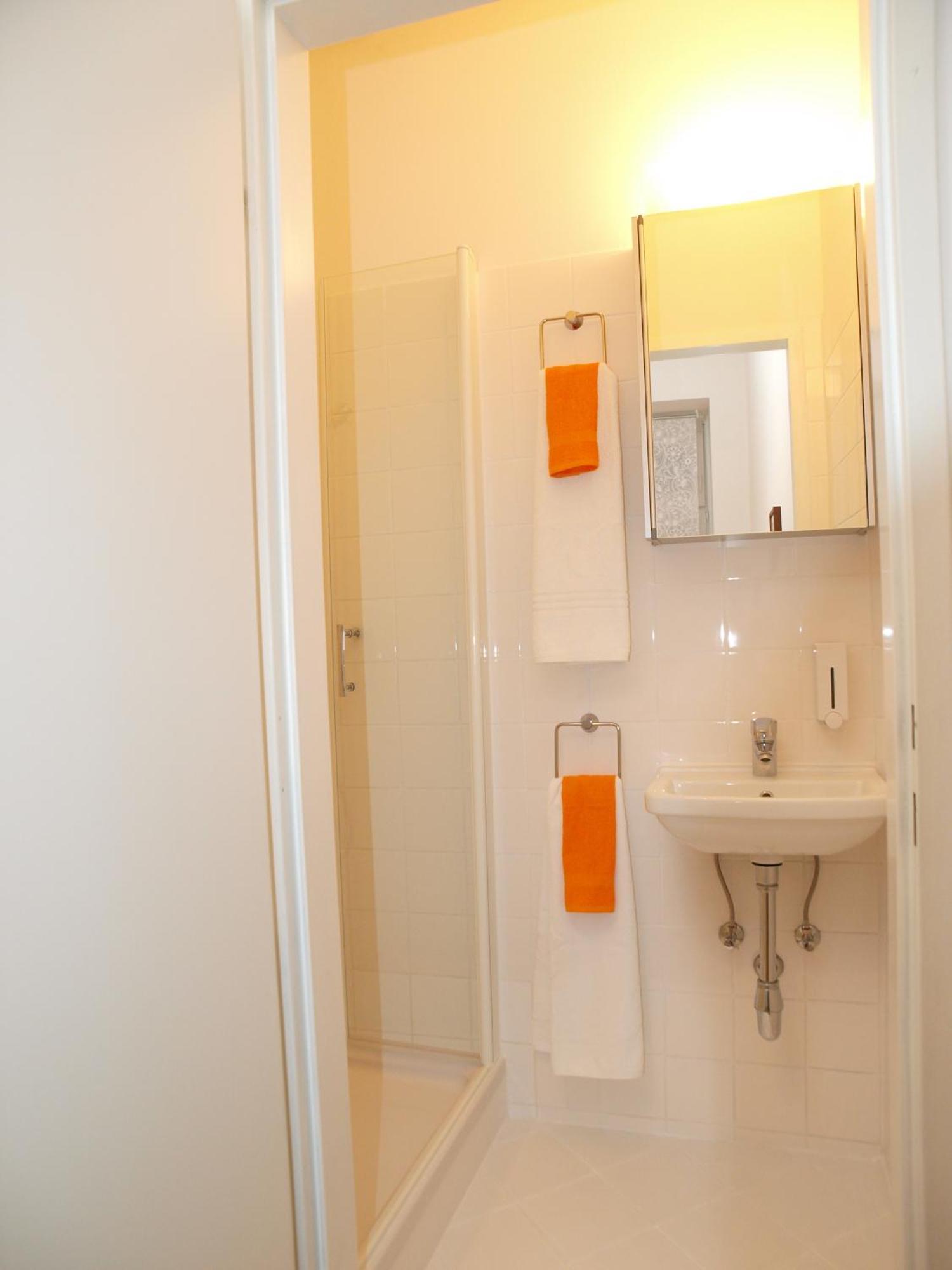 Studio-Apartment Augarten เวียนนา ภายนอก รูปภาพ